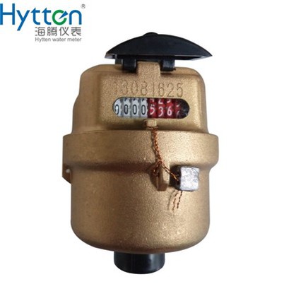 Jákvæð-tilfærsla Vatnsmælir